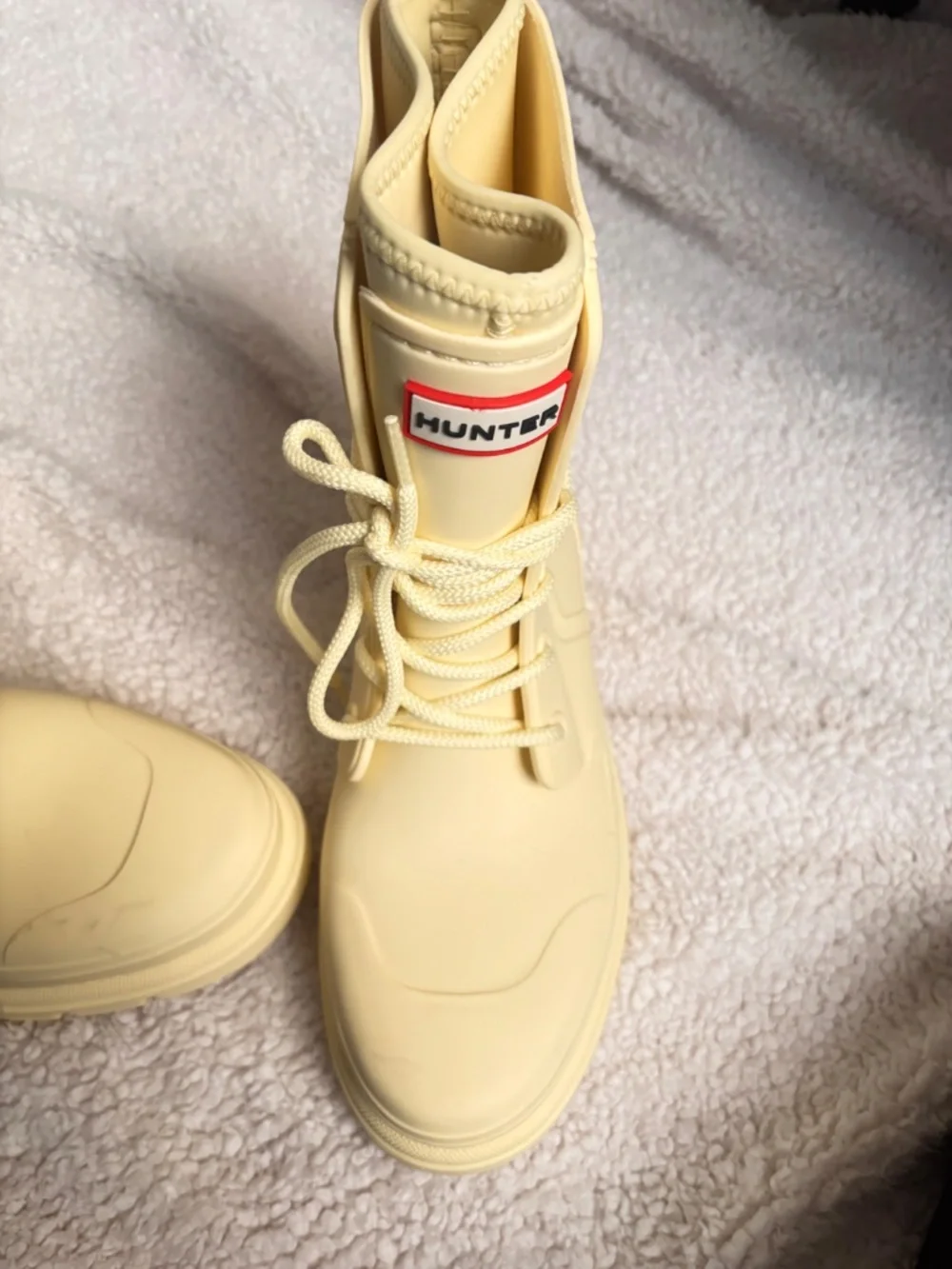 Hunter Diana Lace-Up Waterproof Rain Boots Yellow Women’s Size 10